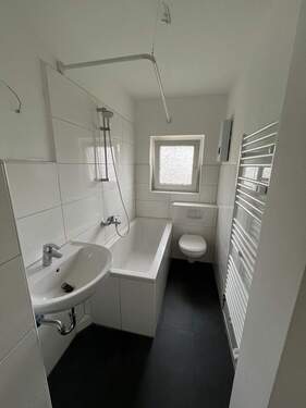 Badezimmer - 1 Zimmer Etagenwohnung in Radevormwald