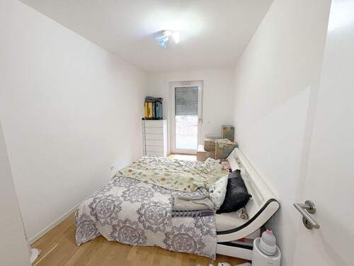 Bett kann gegen Aufpreis übernommen werden - 