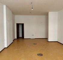 Gewerbeeinheit ab sofort zu vermieten - Baunatal Altenbauna