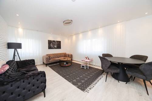 Wohnzimmer 1. OG - 