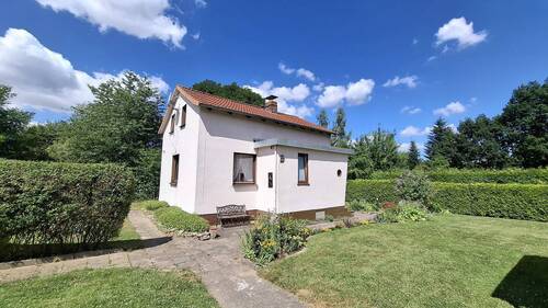 Außenansicht - 3 Zimmer Einfamilienhaus zum Kaufen in Hameln