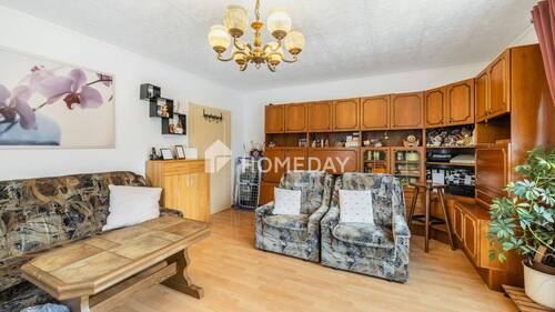 1. OG Wohnzimmer 1 - 