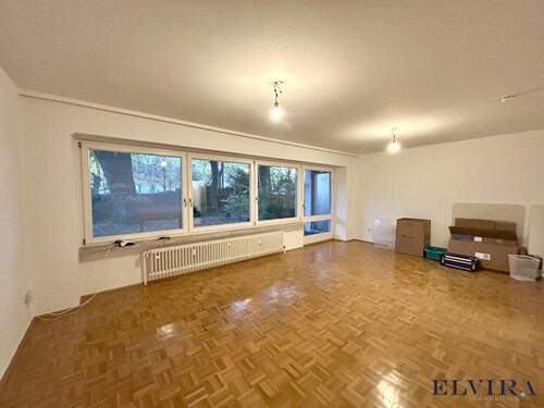 Wohnzimmer - 2 Zimmer Etagenwohnung in München