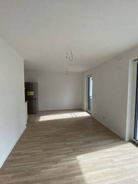 Wohnzimmer - 2 Zimmer Etagenwohnung in Nürnberg