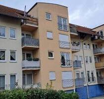 Schöne 3 Zimmer Dachgeschosswohnung mit Balkon - Dohna