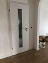 Tür zum Badezimmer - 