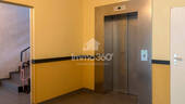 Fahrstuhl auf der Etage - 