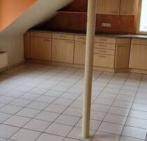 Für die Generation 45 plus, gemütliche 2,5 - Zi. – DG - Maisonette Wohnung ohne Balkon - Heidelberg Kirchheim