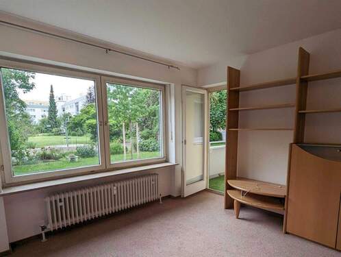 Wohnbereich - Zugang zum Balkon - 