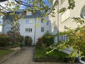 Innenhofansicht - Terrassenwohnung mit 55,00 m&sup2; in Dresden zum Kaufen