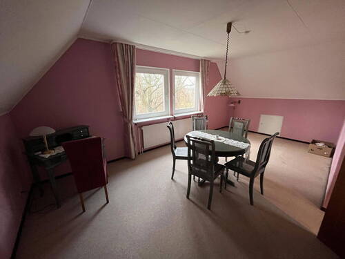 Schlafzimmer (OG) - 