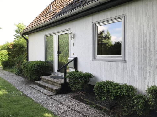 Nordseite mit Eingang - Einfamilienhaus mit 110,00 m² in Tolk zum Kaufen