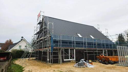 Das Gerüst fällt bald - Doppelhaushälfte mit 130,00 m² in Dassendorf zum Kaufen