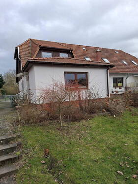 Rückansicht Wohnhaus - 6 Zimmer Doppelhaushälfte zum Kaufen in Velgast