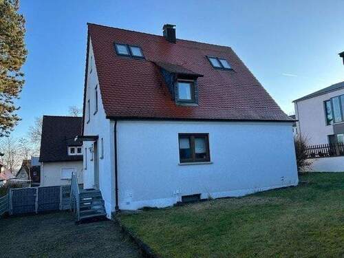 Blick aufs Haus - 