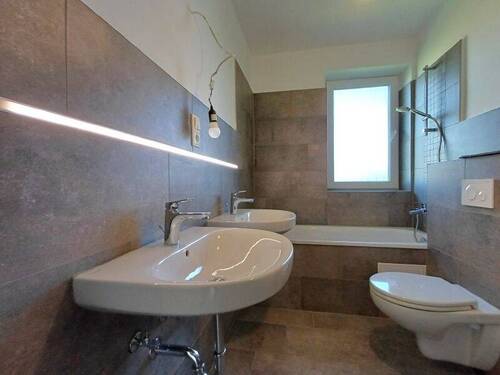 20250429_161745_resized_1 - 