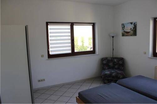 Wohnraum 1 - 3 Zimmer Etagenwohnung in Wiesbaden