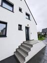 Eingang - Sanierte ein Familienhaus - 999.000,00&nbsp;EUR Kaufpreis, ca.&nbsp; 200,00&nbsp;m&sup2;&nbsp;Wohnfl&auml;che