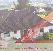 Einfamilienhaus mit Traumgarten, Garage & Carport! - Gusterath Einfamilienhaus mit Traumgarten, Garage & Carport! - Gusterath