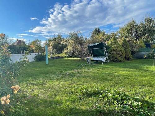 Garten - 8 Zimmer Mehrfamilienhaus, Wohnhaus zum Kaufen in Zeitz