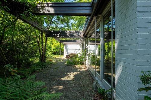 noch mit einem Altbestand - 