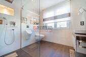 EG - Gästebad mit Dusche Degen Immobilien - Mehrfamilienhaus, Wohnhaus mit 252,90 m&sup2; in Dortmund zum Kaufen