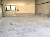 Geräumige Halle mit ca - 