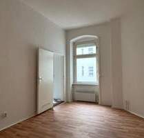 ERSTBEZUG nach umfassender Sanierung in Berlin Wedding, nur an Voll-Berufstätige!