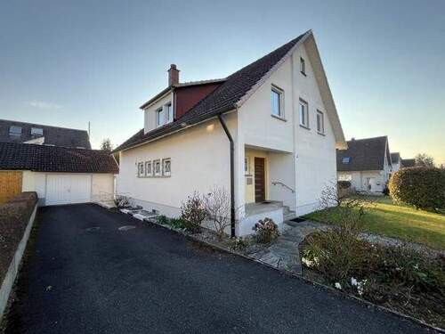 Bild2 - 6 Zimmer Einfamilienhaus zum Kaufen in Singen (Hohentwiel)