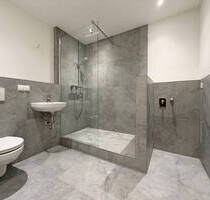 Leerstehend & frisch saniert: 2-Zimmer-Wohnung mit Loggia in bester Lage - Mannheim Schwetzingerstadt