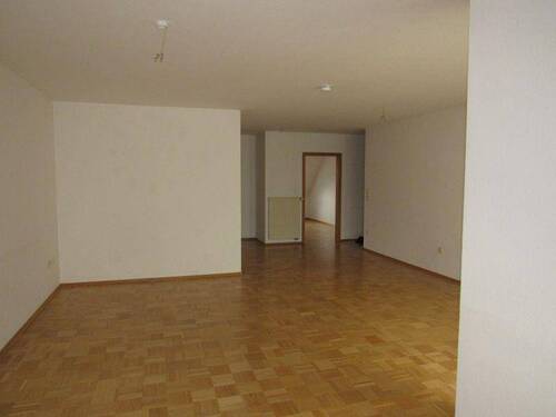 Beispielbild - Wohn-Essbereich Bild 2 - 3 Zimmer Etagenwohnung zur Miete in Schwebheim