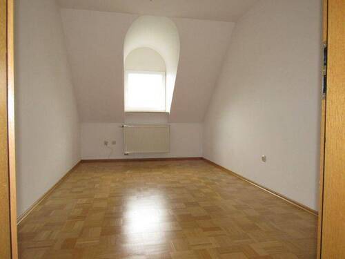 Beispiel Bild - Kinderzimmer oder Büro - 