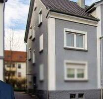 Charmante 5-Zimmer-Altbau-Wohnung in zentraler Oststadt-Lage Reutlingen