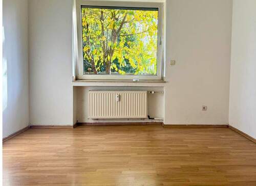 Raum für Spaß - Etagenwohnung mit 85,00 m² in Korschenbroich / Glehn zum Kaufen