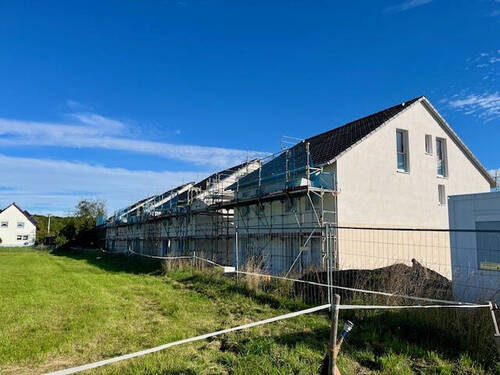 Bild 9 (002).jpg - Illertissen-Au: Nur noch 2 Doppelhaushälften verfügbar - jetzt schnell sein!