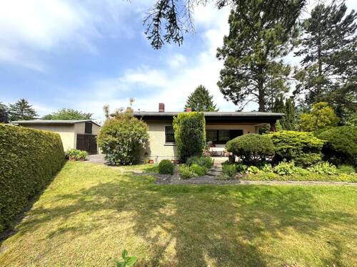 Blick auf den Bungalow - 