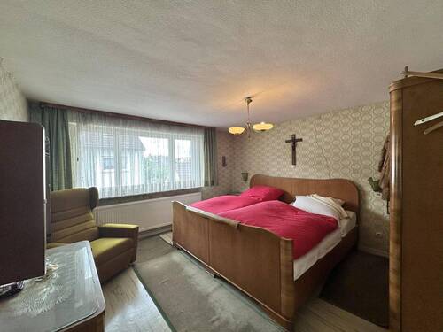 Schlafzimmer - Dachgeschoss - 