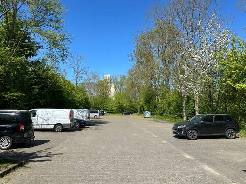 Gemeinschaftsparkplatz - 