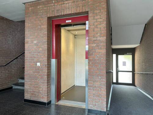 Personenaufzug - 1 Zimmer Etagenwohnung zum Kaufen in Schönberg/Holm