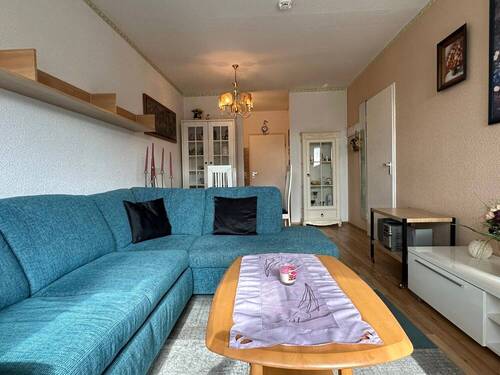 Blick Richtung Wohnungseingang - 