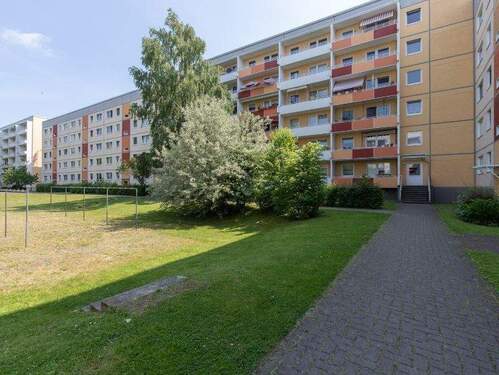 33134526.jpg - Etagenwohnung mit 69,90 m² in Magdeburg zur Miete