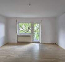 **VISTA Immobilien** Etagenwohnung mit Wohnküche, PKW-Stellplatz und Süd-Balkon - Roßdorf