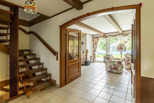 Diele - 6 Zimmer Einfamilienhaus in Berlin