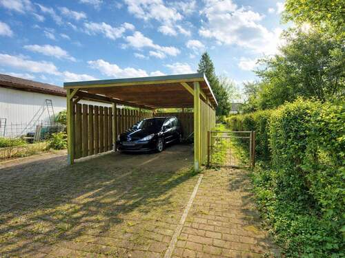 Carport - Grundstück zum Kaufen in Krempe