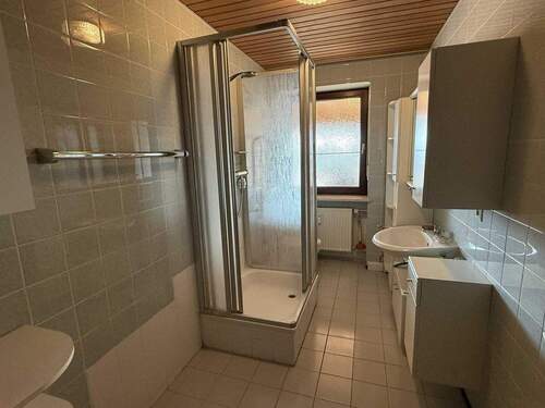 Wohnung EG - Bad - 