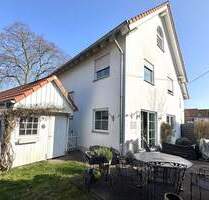 Tolles Familyhaus in ruhiger Lage! - Frankfurt am Main Sindlingen