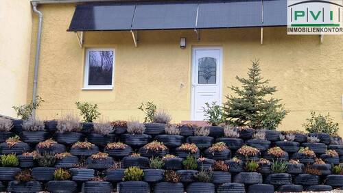 Wohnungseingangsbereich mit Terrasse - Großzügiges Wohngefühl in neuem Ambiente: 2 ZKB+Terr in Schwarzenberg