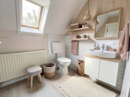 Badezimmer - (KI generiert) - 