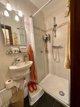 Gäste Bad mit Dusche - 