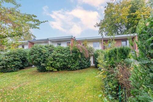 Gepflegter Garten mit ... - 